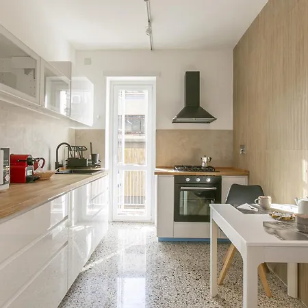 Casa Leone Rome