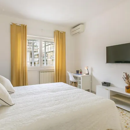 Casa Leone * Rome